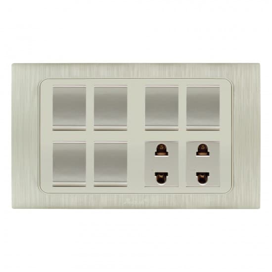 Aqua Electrical Dynamic Series ADY51 10AMP 6 Gang Switch Plus 2 Socket