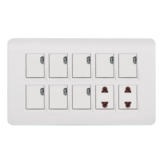 Aqua Electrical Edge White Series AEW82 10AMP 8 Gang Switch Plus 2 Socket