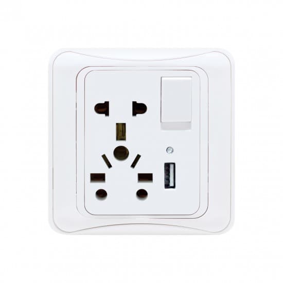 Aqua Electrical GLi Series AGUU 10AMP Universal 5 in 1 Socket Plus USB Charger