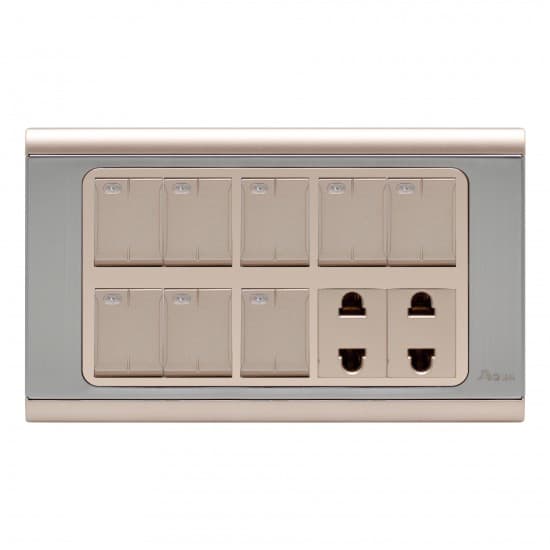 Aqua Electrical Signature Series ASG82 10AMP 8 Gang Switch Plus 2 Socket