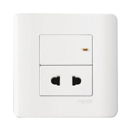 Clipsal Zencelo Series E8415U 10A 2 Pin Universal Switched Socket