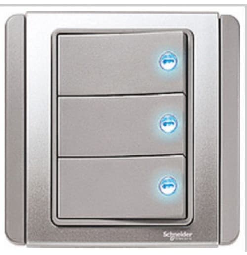 Clipsal Neo Series E3033H1 10AX 250V 3 Gang 1 Way Switch Horizontal