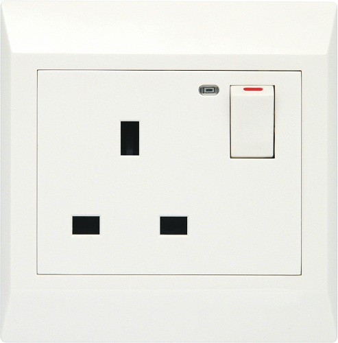 Clopal Electric Ideas Big Switches – Pure White Series 13-Amp Flat Switch Socket with LED
